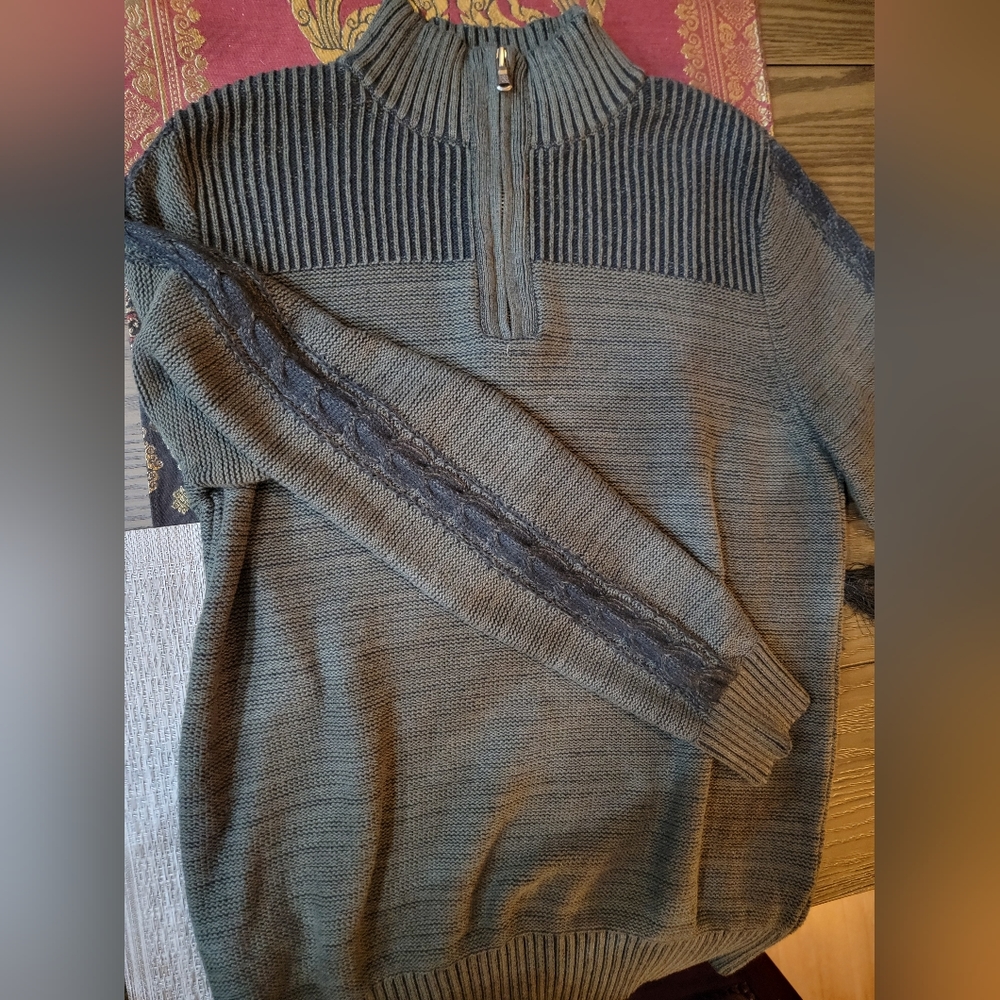 Rock &Repuplic Mens Sweater